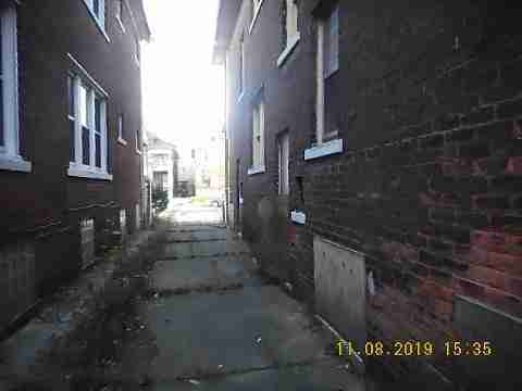 2919 Cortland (13)_m.jpg